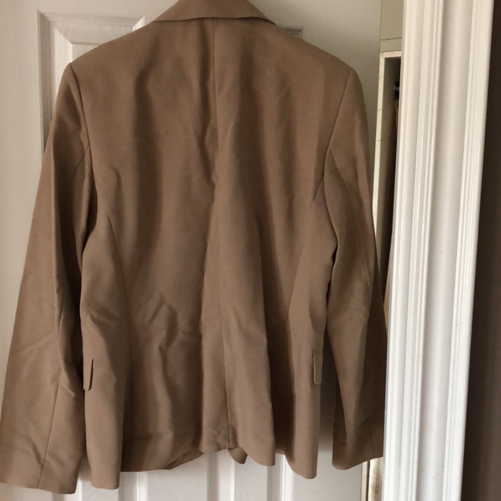 Ladies jacket - Picture 6 of 7